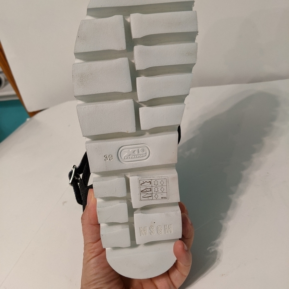 MSGM platform sandals size 9 BNWOT - Picture 6 of 6